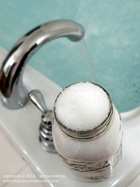 Epsom Salt Detox Bath Image