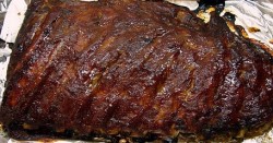 Oven Baked Spare Ribs with Barbecue Sauce