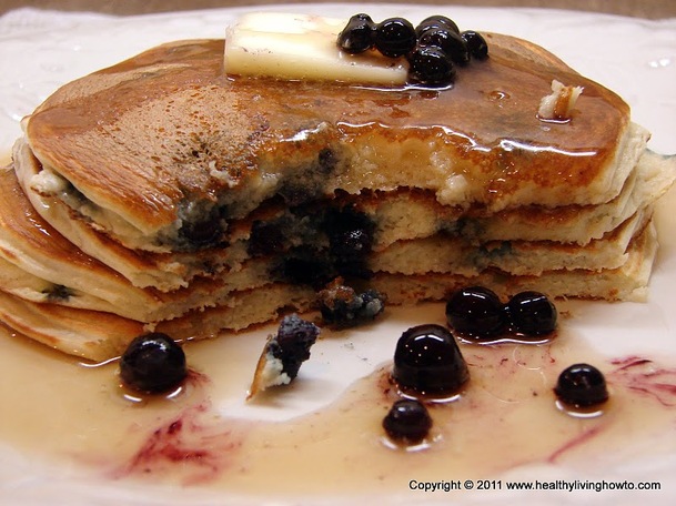 Low-Carb, Gluten-Free, Sugar-Free, High-Protein, Blueberry Pancakes
