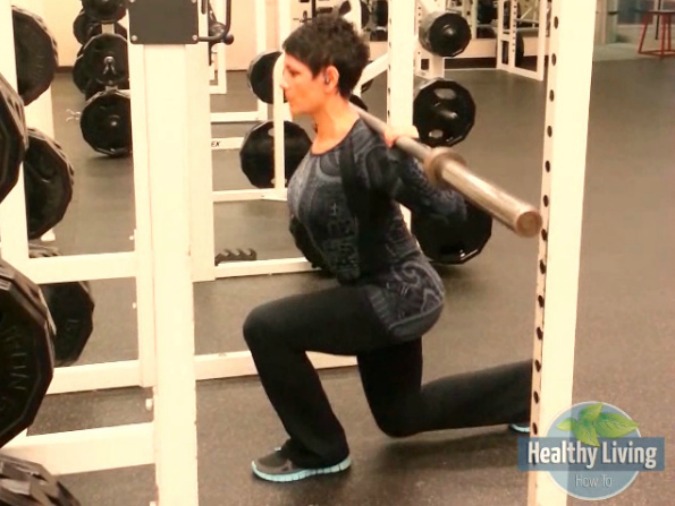 How To Properly Execute a Reverse Lunge